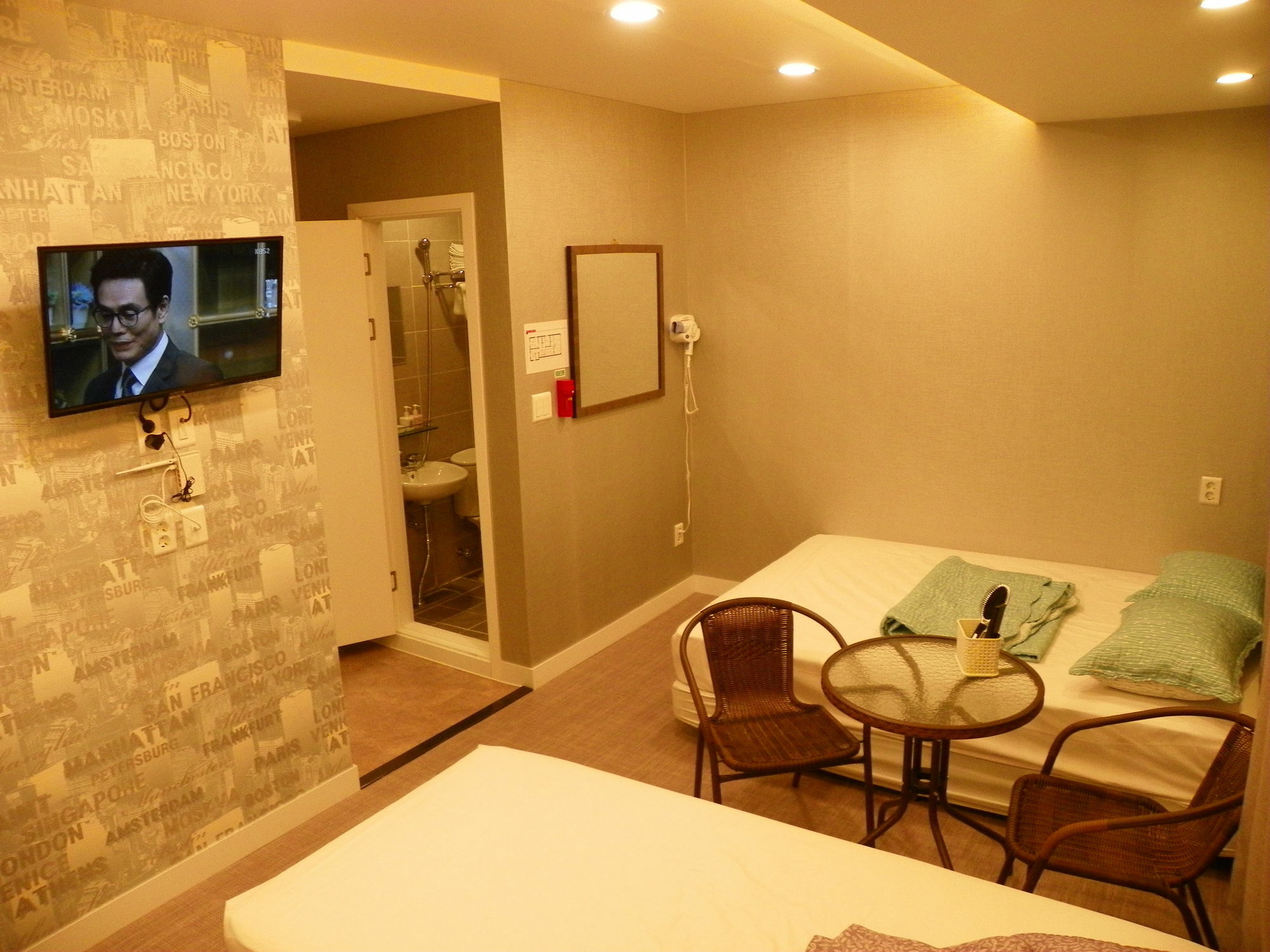 Feliz Casa Hotel Seoul Exterior photo